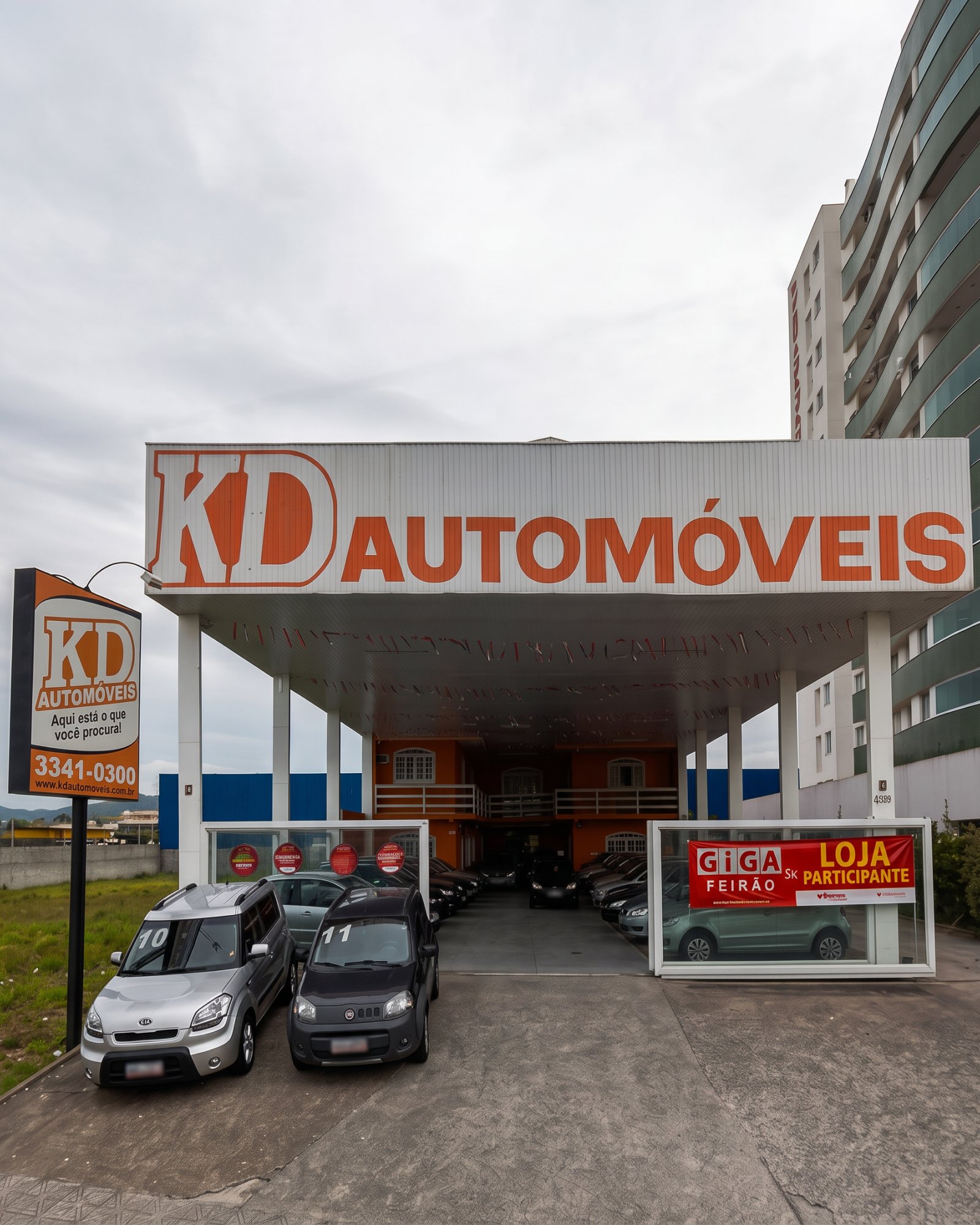 Primeira loja da KD Automóveis em Palhoça